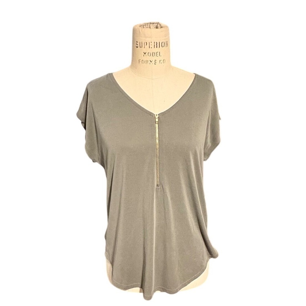 Olive Green V-Neck Gold‎ Half Zip Short Sleeve Top Soft Earthy Gorpcore Womens S